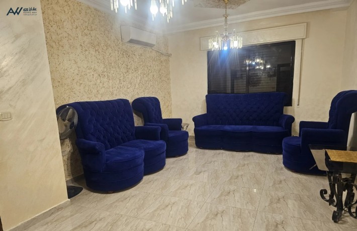 shkh-mfroshh-llaygar-mn-almalk-fy-tbrbor-big-0