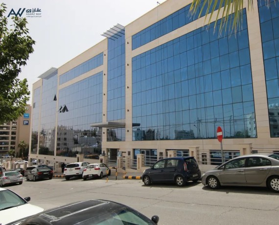 aayad-llaygar-mn-almalk-ganb-almstshf-altkhssy-msah-58m-mgmaa-alhsyny-altby-big-2