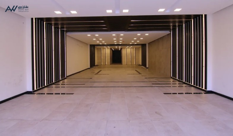 mktb-fakhr-llaygar-tkataa-alhrmyn-big-4