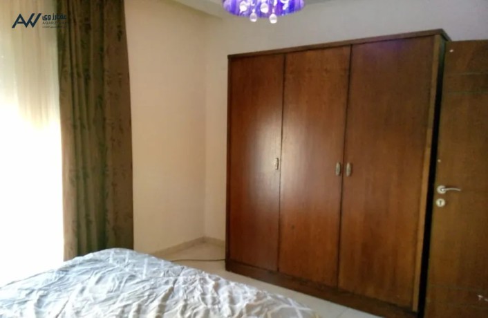 astdyo-mfrosh-llaygar-khlf-algamaa-alardny-bsaar-220-mn-almalk-mbashr-big-2