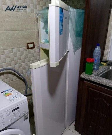 shkk-mfrosh-sobr-dyloks-llaygar-fy-arbd-khlf-alsyfoy-big-2