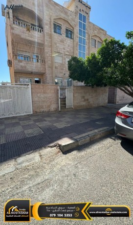 shk-ardy-fy-mokaa-mmyz-mn-althamn-bmsah-dakhlyh-87-mtr-o-khargy-80-llbyaa-bsaar-mnasb-big-4