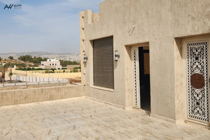 shalyh-o-mzraah-ntham-fll-llbyaa-bsaar-lkth-tbaad-aan-aaman-10dkayk-tryk-grsh-khlf-mtaam-aloady-alakhdr-almalk-big-4