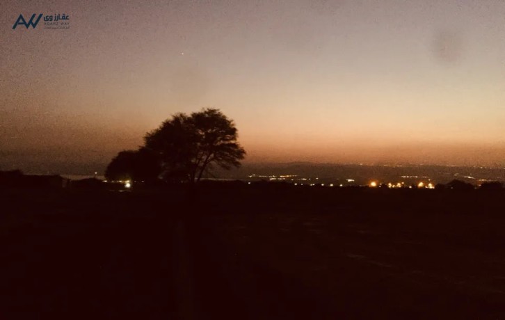 ard-mmyz-fy-albhr-almyt-mn-almalk-1900-m-big-1