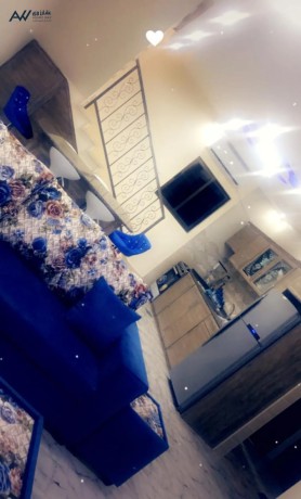 shalyh-tghryd-altyor-fy-albhr-almyt-mntk-albhyr-llaygar-big-1