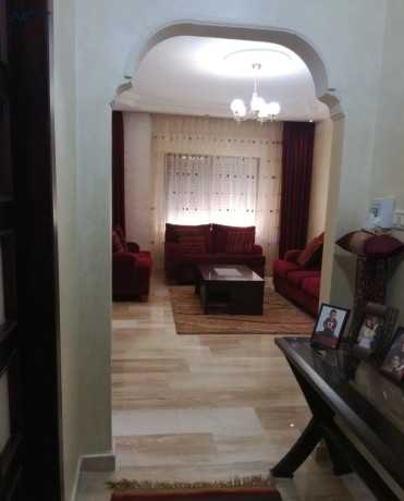 shkh-ardyh-fakhrh-mfroshh-llaygar-alsnoy-big-4