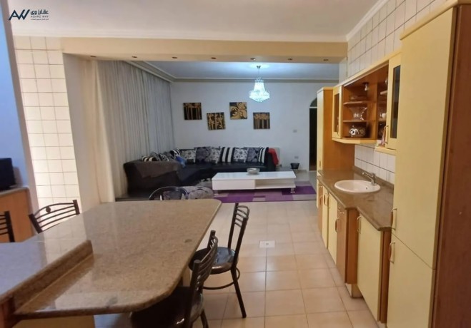 shk-mfrosh-ardy-mstkl-fy-dyr-ghbar-thlath-ghrf-nom-6851-big-2