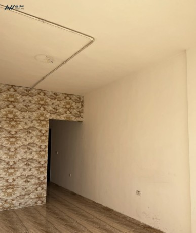 mktb-tgary-60-mtr-alyasmyn-sharaa-alamyr-hashm-altryk-almody-al-aabdon-big-0
