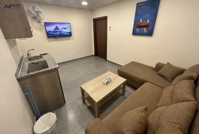 astydyo-mfrosh-fy-alaakbh-big-3