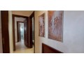shk-mfrosh-fakhr-fy-dyr-ghbar-msah-200-mtr-thlath-ghrf-nom-bfrsh-modrn-6636-small-3