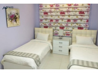 أسبوعي مفروش بكومباوند بفرش فندقي 3BR نوم بواحدة ماستر، بدير غبار