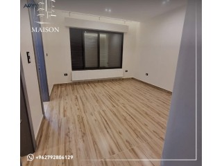شقة للبيع 240متر في ضاحية النخيل بتشطيب فندقي