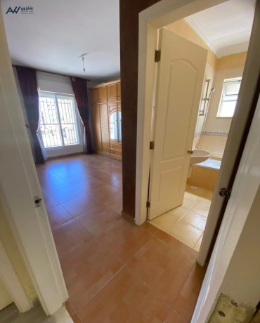 shkh-tabk-aol-dahy-alrshyd-mkabl-alklyh-alaalmyh-alaslamyh-krb-mdars-tkarb-big-4