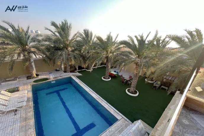 shalyh-omzaraa-hmdan-alfakhr-llaygar-afkhm-oagdd-mzaraa-albhr-almyt-ghyr-mdfa-almsbh-big-0