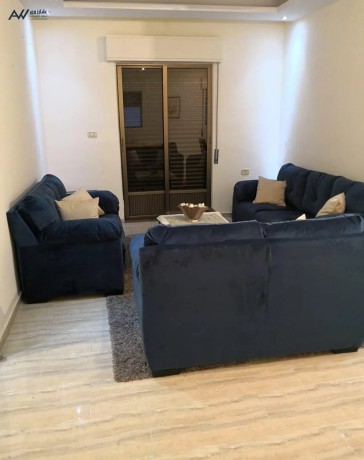 shk-mmyz-fy-dahy-alrshyd-llbyaa-bsaar-lkt-big-0