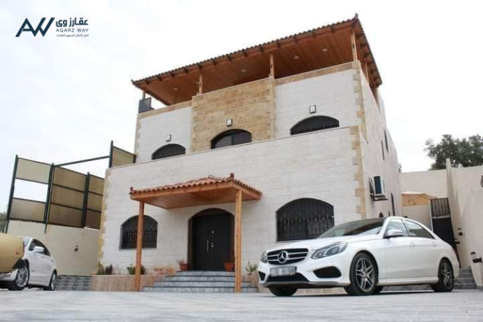 mzraa-maa-fyla-fakhr-llbyaa-fy-agml-mnatk-grsh-big-0