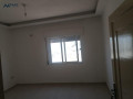 llbyaa-shk-mmyz-fy-alzhor-small-2