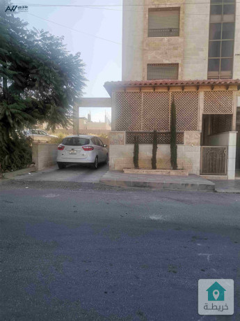 shkh-shbh-ard-balbnyat-mkabl-mdars-alhfath-msahh-150-mtr-big-0