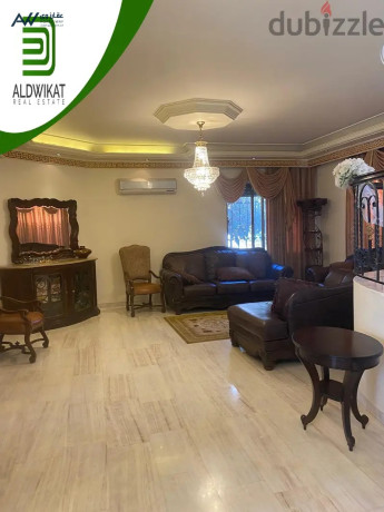 fyla-mstkl-llbyaa-fy-alkrsyalgndoyl-frs-skny-fakhr-big-2