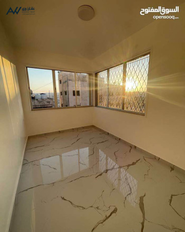 shk-fargh-llaygar-fy-aldoar-althany-big-1