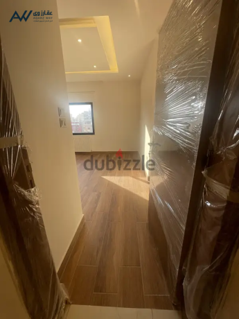 llbyaa-shk-mmyz-fy-albyadr-bmokaa-hady-otshtybat-sobr-dyloks-big-1