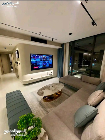 shk-fakhr-mfrosh-llaygar-fy-aabdon-luxury-furnished-apartment-for-rent-in-abdoun-big-0