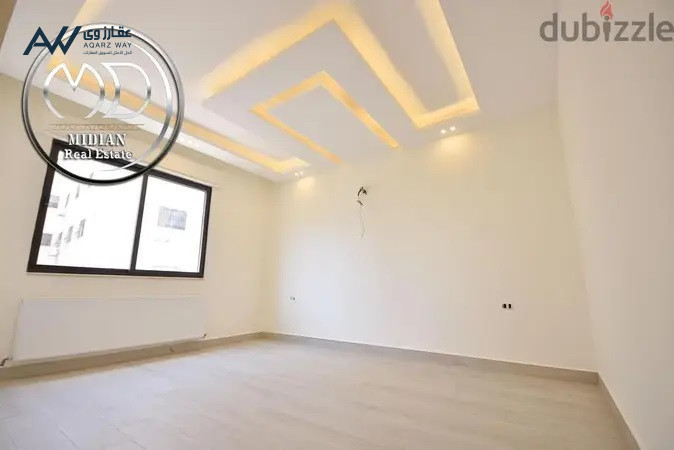 shkk-gdyd-llbyaa-fy-khlda-ardy-oshbh-ardy-msahat-200-mtr-mrbaa-maa-trasat-ohdayk-tshtybat-sobr-dyloks-basaaar-mmyz-big-0