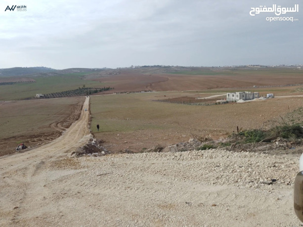 madba-ghrb-algamaa-alamryky-ktaa-arady-zraaay-skny-mmyz-3400-m-gmyaa-alkhdmat-big-1