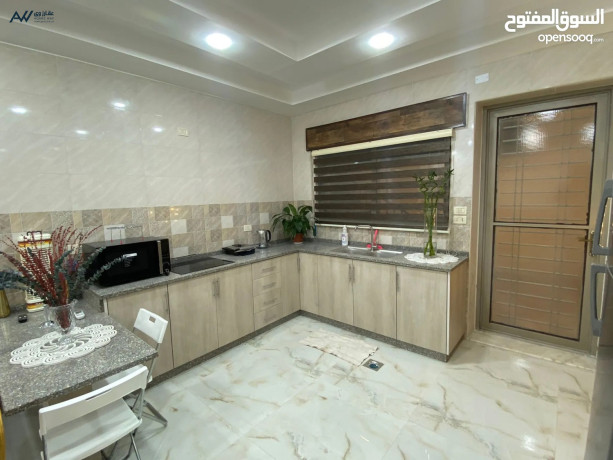 shk-mfrosh-ao-nsf-mfrosh-mdkhl-mstkl-150-mtr-maa-msahat-khalrgy-llaygar-khlf-alrahbat-mn-almalk-mbashr-big-1