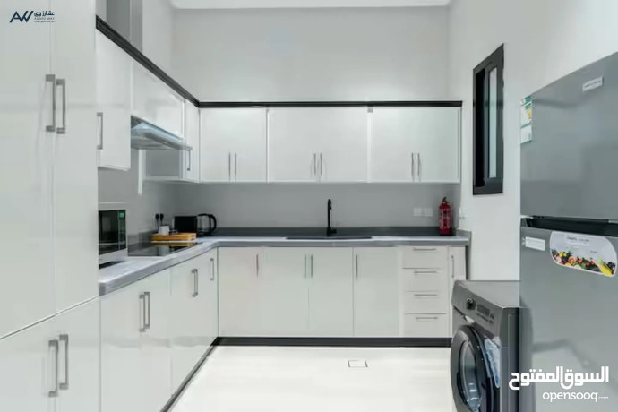 shk-fakhr-mfrosh-llaygar-fy-aabdon-luxury-furnished-apartment-for-rent-in-abdoun-big-2