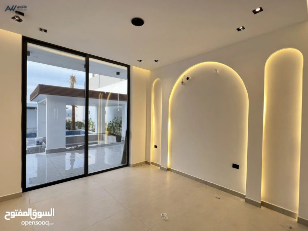 shalyhat-llbyaa-balbhr-almyt-mkabl-fndk-mntgaa-albhyrh-big-3