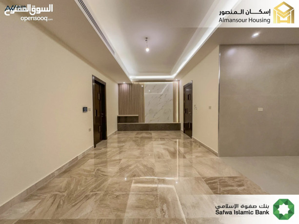 shk-fakhr-llbyaa-fy-khlda-mshroaa-alkrsy-14-askan-almnsor-big-2