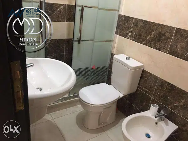 shkh-gdyd-llbyaa-alraby-khlf-altazg-msahh-150m-tabk-thalth-bsaar-mnasb-big-1