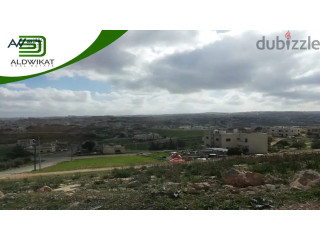 ارض مستوية للبيع في شفا بدران مساحة الارض 750م