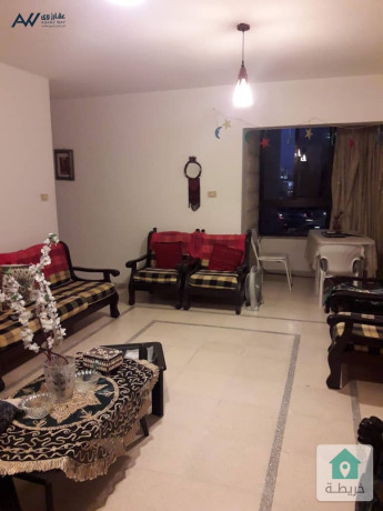 shk-mfrosh-llaygar-mn-almalk-mbashr-big-2