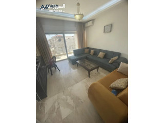 شقة مفروشة في - ام اذينة - مساحة 200 متر ثلاث غرف نوم و بلكونة على الشارع (ID#:6924)