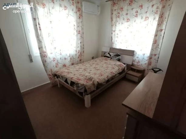 shk-mfrosh-llaygar-arbd-khlf-alsyfoy-big-0