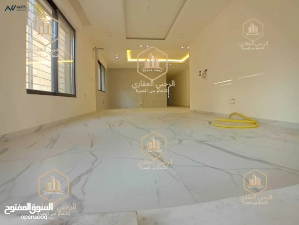 shk-llaygar-fakhr-lm-tskn-ardy-am-alsmak-210-mtr-big-0