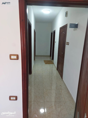 shk-llaygar-khlf-arbd-mol-alhy-algnoby-big-2