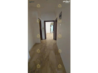 شقة مع روف منفصل في منطقة تلاع العلي