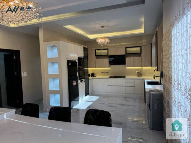 shkh-fy-dyr-ghbar-gdydh-lm-tskn-llaygar-big-2