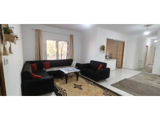 شقة 113 متر غير مفروشة الطابق الاول للبيع بسعر مناسب